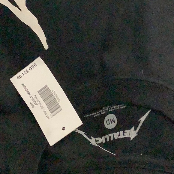 Spencer’s- Metallica band tee - Picture 5 of 5